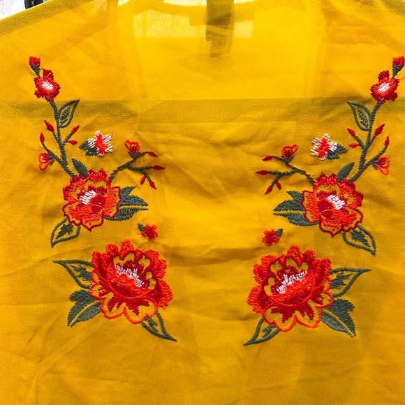 Sheer Floral Blouse - Picture 3 of 4